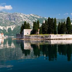 Perast 10 hytter