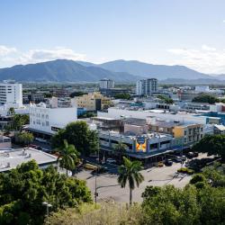 Cairns 10 villur