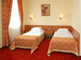 Hotel U Witaszka, хотел близо до Летище Warsaw-Modlin - WMI, Czosnów