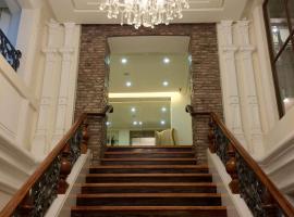 Ciudad Fernandina Hotel, hotel en Vigan