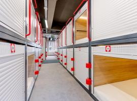 Kapsuła Hostel Warszawa, hotel in Warsaw