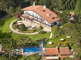Hotel Toriba – hotel w mieście Campos do Jordão