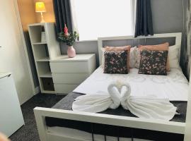 Trinity House Hotel, отель в Лондоне