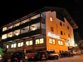 Hotel Martellerhof, hotel in Martello