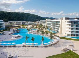 Ocean Coral Spring Resort - All Inclusive、ファルマスのホテル