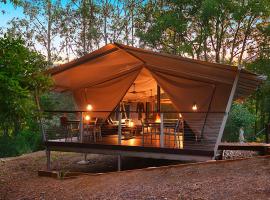 Starry Nights Luxury Camping, glamping em Woombye
