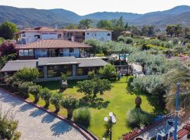 Hotel Pontos, hotel u Sarti