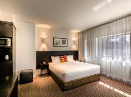 Causeway 353 Hotel, hotel sa Melbourne