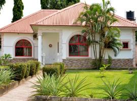2 Bedroom Bungalow in Alalubosa GRA, бунгало в Ибадан