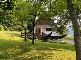 Holiday home Bozica, bolig ved stranden i Lokve