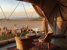 Lake_glamping_ik, kamp za glamping u gradu 'Tossor'