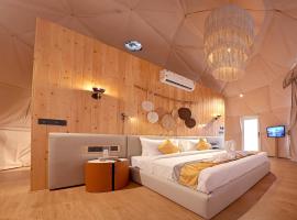 Le Villagio Resort & Domes, area glamping di Sultan Bathery