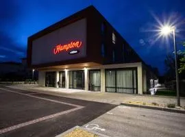 Hampton By Hilton Toulouse Airport