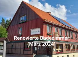 Hotel Silbertanne, hotel di Hohegeiß