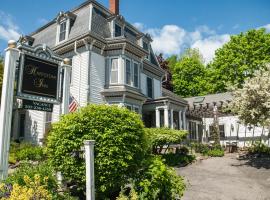 Hartstone Inn, hotel Camdenben