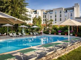 Rogner Hotel Tirana, hotel in Tirana