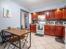 3br Retreat Wi-fi, Pets Ok 15 Min To Airport, hótel í Orlando