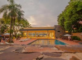 Pirayu Hotel & Resort, hotel din Puerto Iguazú