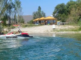 Нирок 2, cottage di Sevan