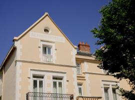 ALFRED HOTELS Les Halles, hotel u gradu Bijaric