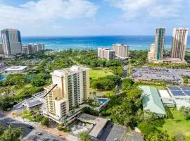 Private owned studio at Luana Hotel, partial ocean & city view, no resort fees, complimentary valet parking!!!