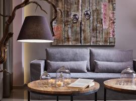 The Gardens Gallery Hotel, hotel u gradu Ksilokastron