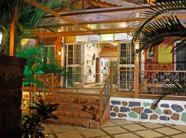 Hashtag Travellers By Mody Stays, area glamping di Lonavala