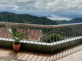 Sang Yoo Mountain View Tagaytay Bed and Breakfast - Taal Lake View, hotel em Tagaytay
