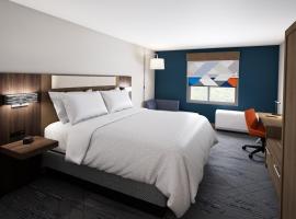 Holiday Inn Express Long Island City E - New York by IHG, hotel in Queens