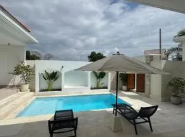 The R Villa Bratan