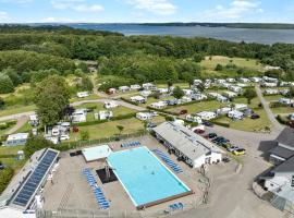 First Camp Frigård Camping & Cottages, kamp za glamping u gradu 'Kruså'