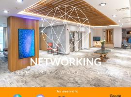 Coliving Bansko, The Social Hotel with the complimented Bulgarian Modern Cuisine, хотел в Банско
