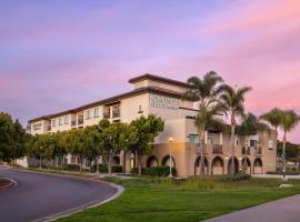 Homewood Suites by Hilton San Diego Airport-Liberty Station, hotelli San Diegossa