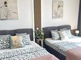 Exclusive Apartments Smolna, hotel in Warsaw