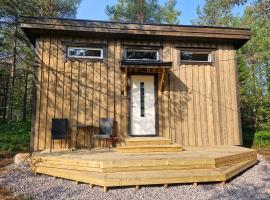 Tiny House in the woods, маленький будиночок у місті Moskojärvi