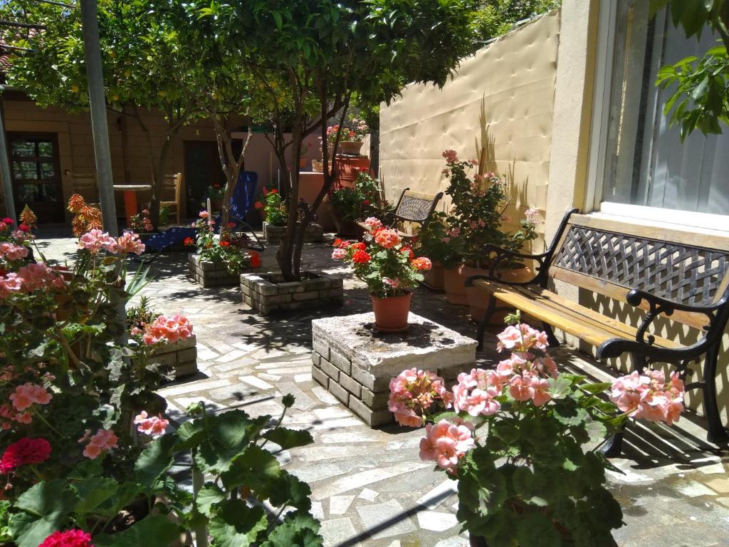 Um jardim em Villa Orestis