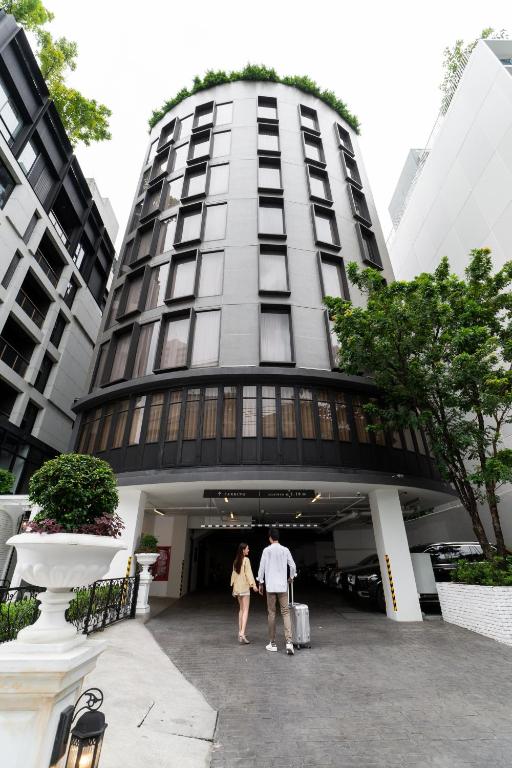 อาคารที่มีโรงแรม