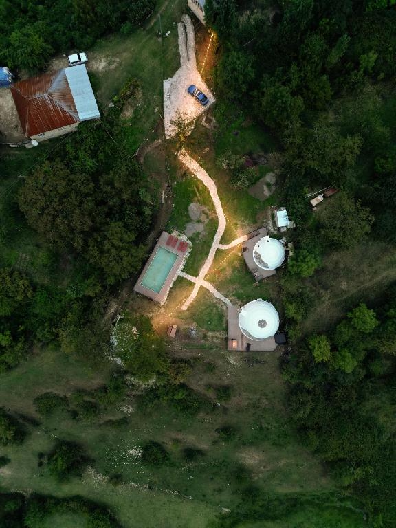 Гледка от птичи поглед на Glamping Dream Domes Ismayilli