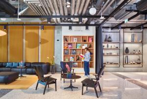 Зона вітальні в aletto Hotel Potsdamer Platz