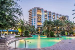 Beautiful Junior near the beach Palms Resort in Destin