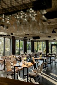 Ресторан / где поесть в Hotel Promenada Biznes & Wypoczynek