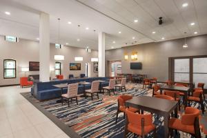 Et tv og/eller underholdning på Homewood Suites by Hilton Indianapolis Downtown IUPUI