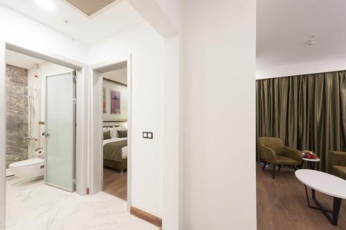 Baðherbergi á ISG Sabiha Gökçen Airport Hotel