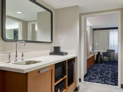 Mynd úr myndasafni af Embassy Suites by Hilton Washington DC Convention Center í Washington