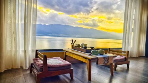 Super Invincible All Seaview Villa