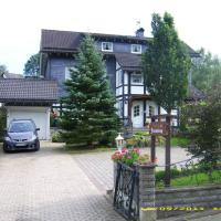 Ferienwohnungen Seidenweber, hotel in: Oberkirchen, Schmallenberg