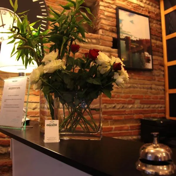 Hôtel La Chartreuse, hotel in Toulouse