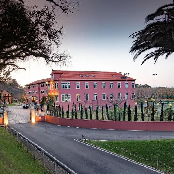 Your Hotel & Spa Alcobaça, hotel em Alcobaça