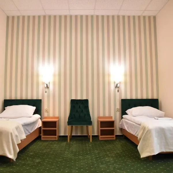 Pokoje Gościnne DACPOL, hotel in Piaseczno