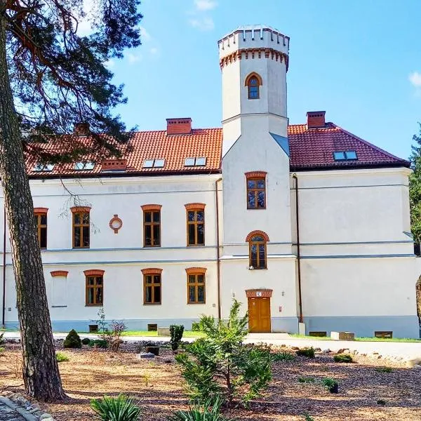 Dobry Zakątek Dom Rekolekcyjny, hotel en Konstancin-Jeziorna